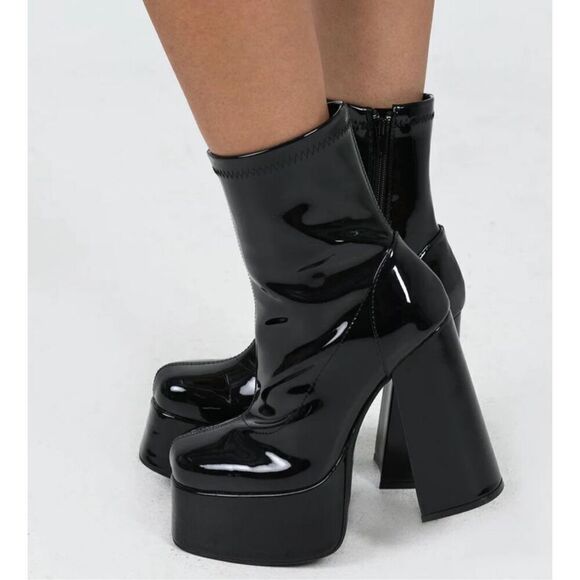 Princess Polly LIBBY PLATFORM Sock Boots BLACK Patent Size 9 New - Picture 4 of 12